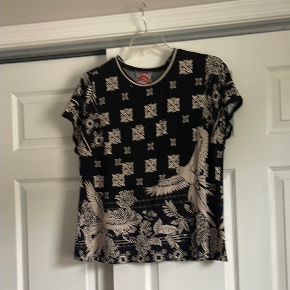 Johnny Was Black and Cream Short Sleeve Tee